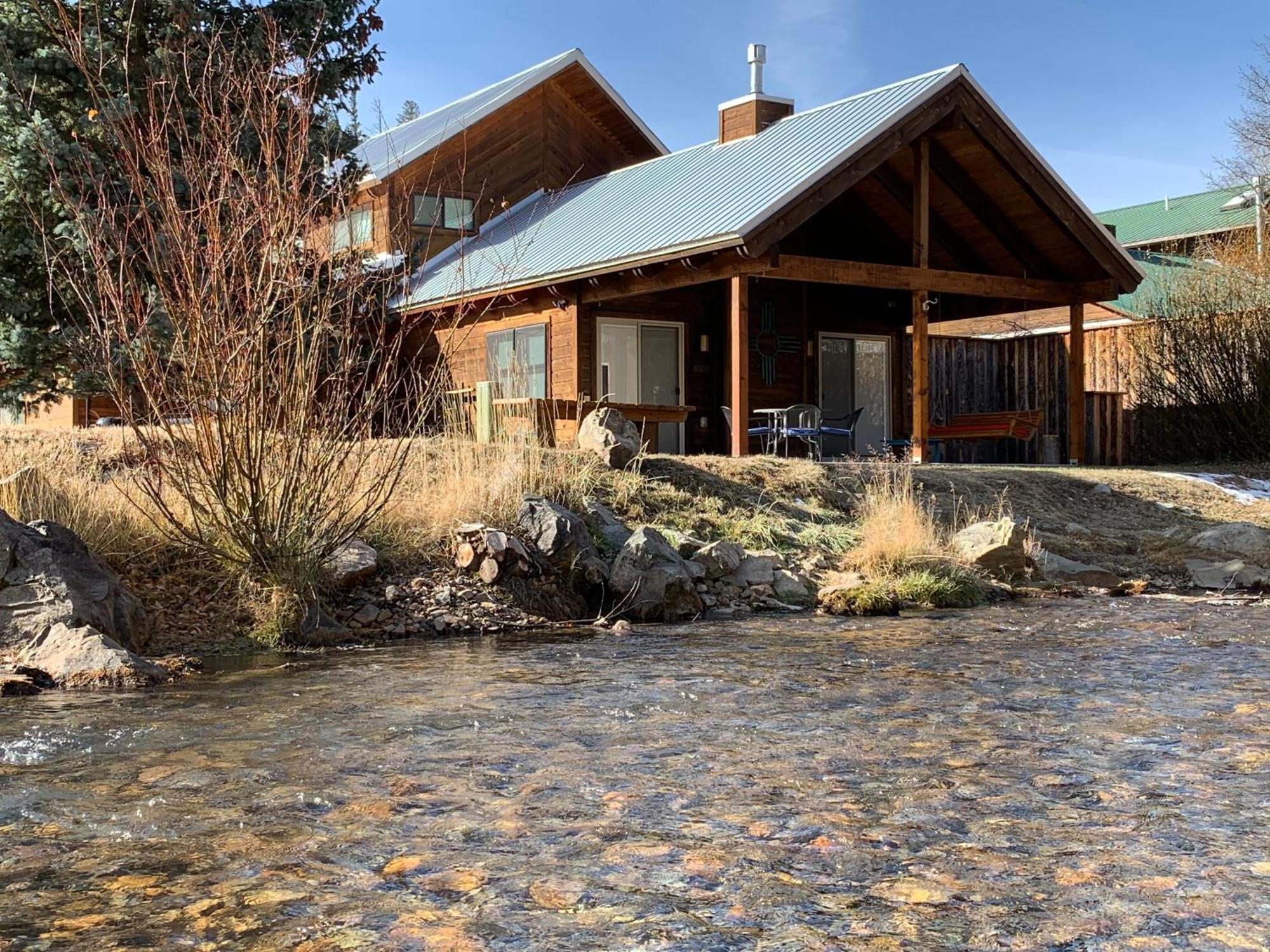 Tranquil Little Cabin On The River With High Speed Wifi Villa Red River Buitenkant foto